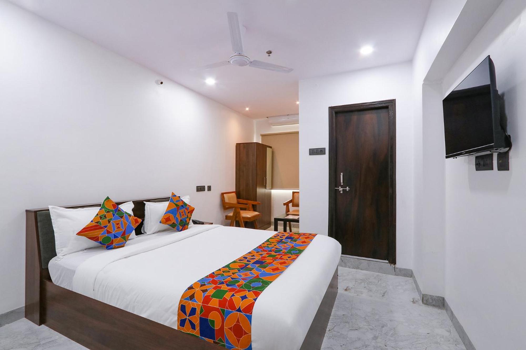 Fabhotel Relax Inn Hyderabad Bagian luar foto
