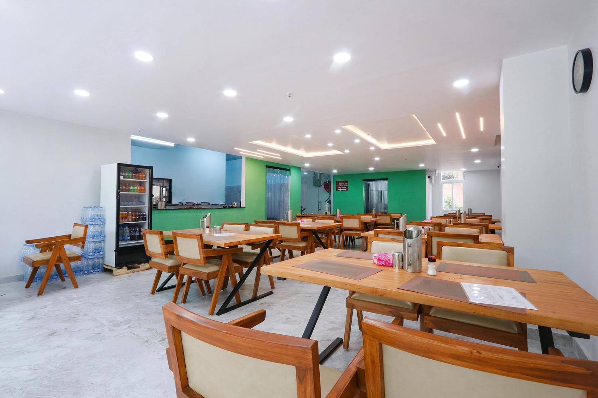 Fabhotel Relax Inn Hyderabad Bagian luar foto